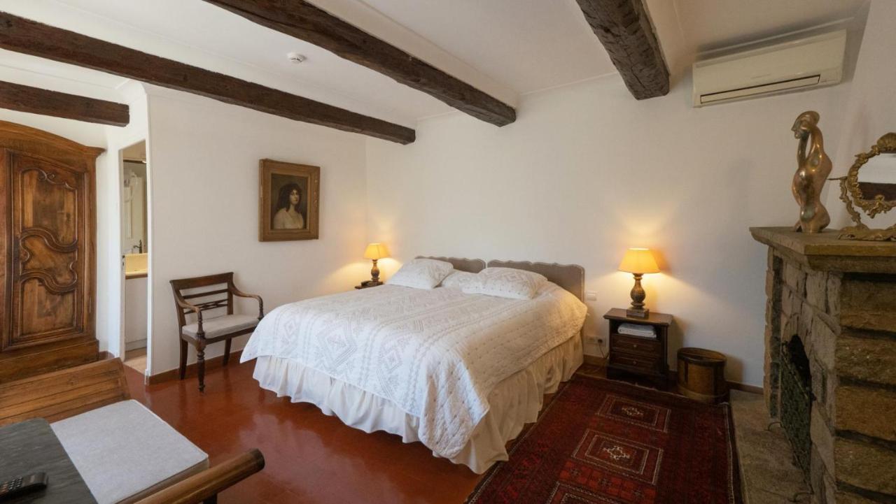 Hotel-Restaurant Le Moulin De La Camandoule Fayence Bagian luar foto