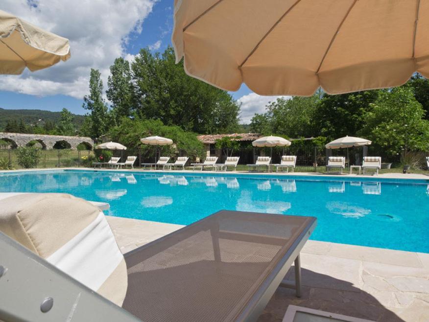 Hotel-Restaurant Le Moulin De La Camandoule Fayence Bagian luar foto